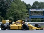 Lotus 102 1990 года